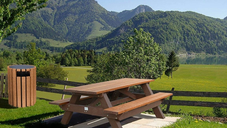 Recycled Plastic Outdoor Furniture - Commercial Use Recycled Plastic Outdoor Furniture - Commercial Use